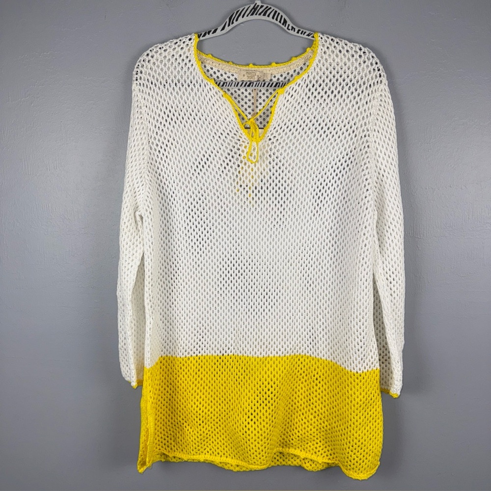 Paradise Shores Beach Sweater Women’s L Swimsuit Coverup Yellow & White